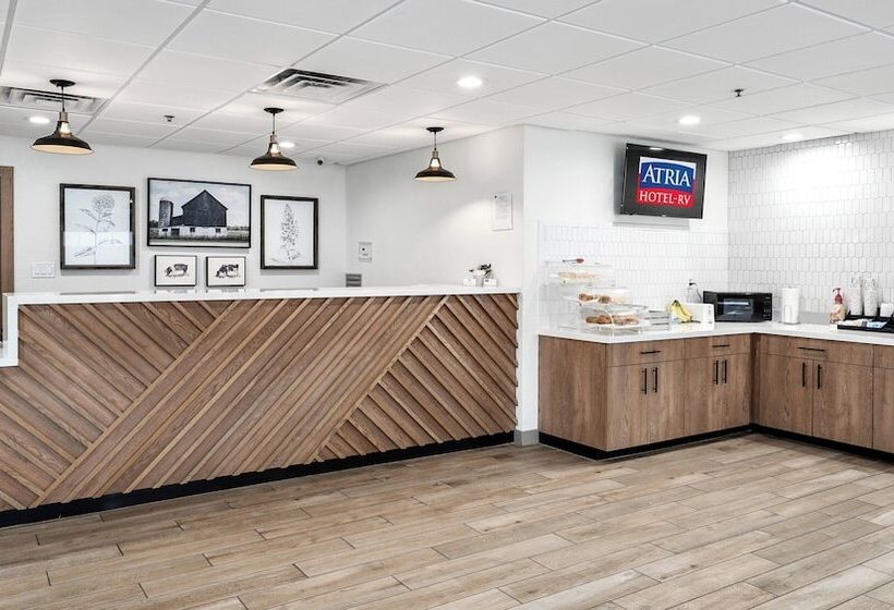 Atria Hotel And Rv Mcgregor