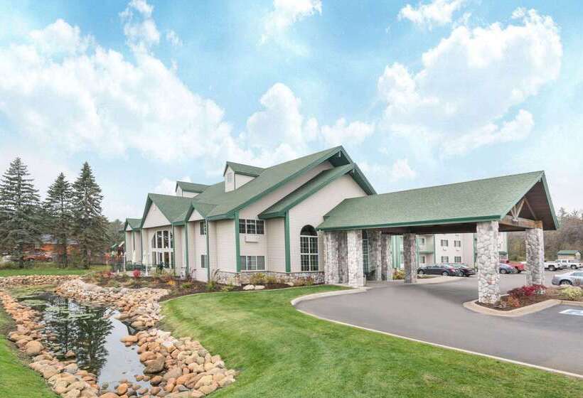 فندق Baymont By Wyndham Baxter/brainerd Area