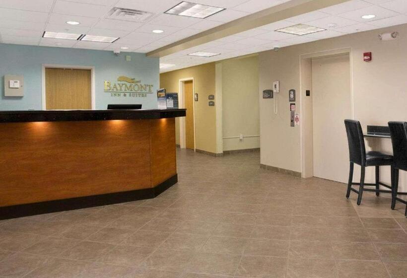 فندق Baymont By Wyndham Jacksonville