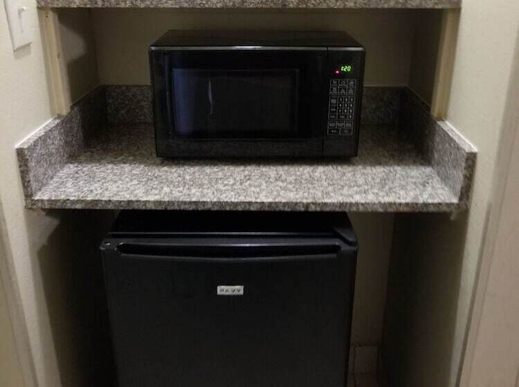 酒店 Baymont By Wyndham Victoria