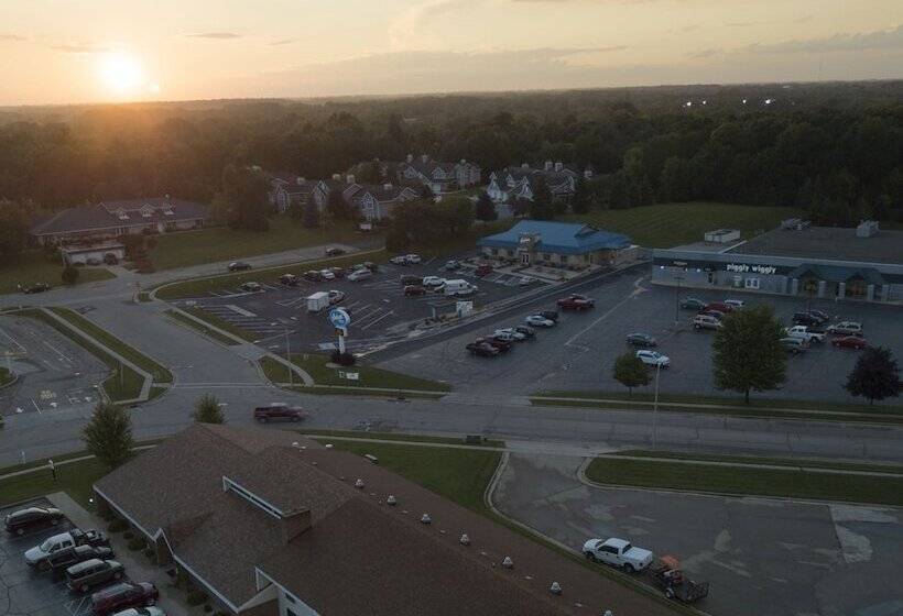 فندق Baymont By Wyndham Waupun