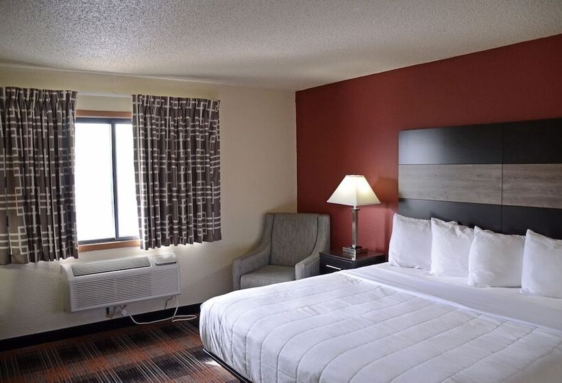 فندق Baymont By Wyndham Waupun