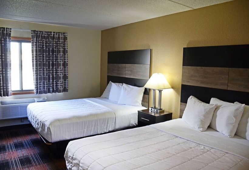 فندق Baymont By Wyndham Waupun