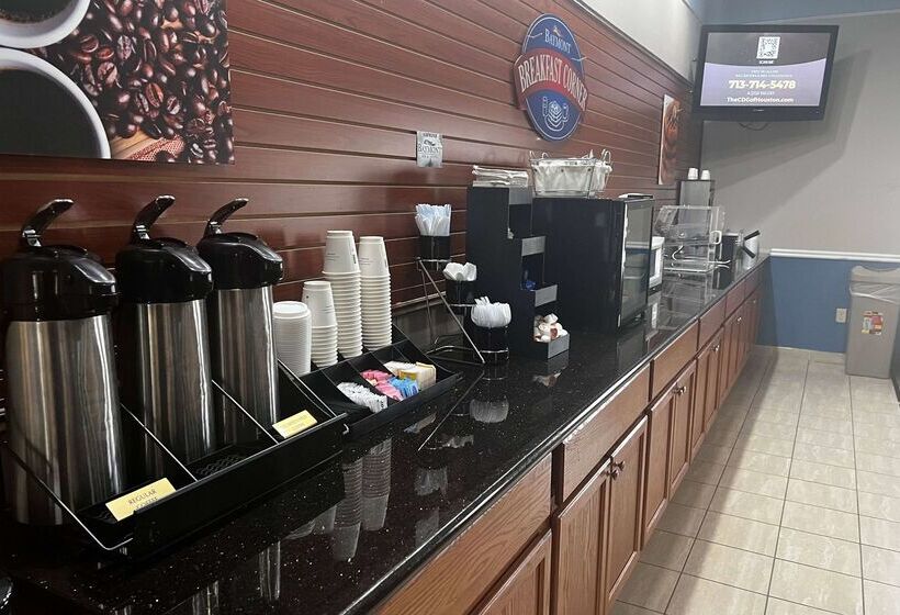 ホテル Baymont By Wyndham Brenham