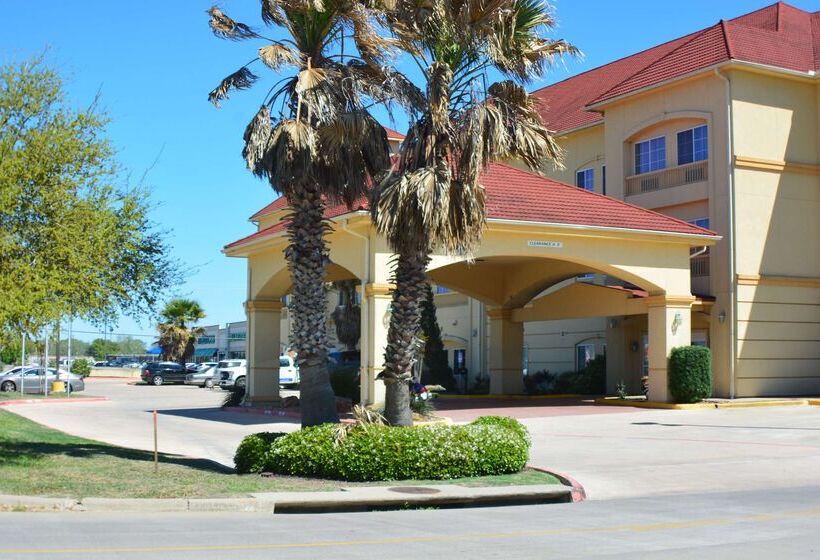 ホテル Baymont By Wyndham Brenham