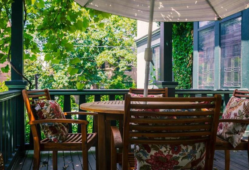 호텔 The Bertram Inn