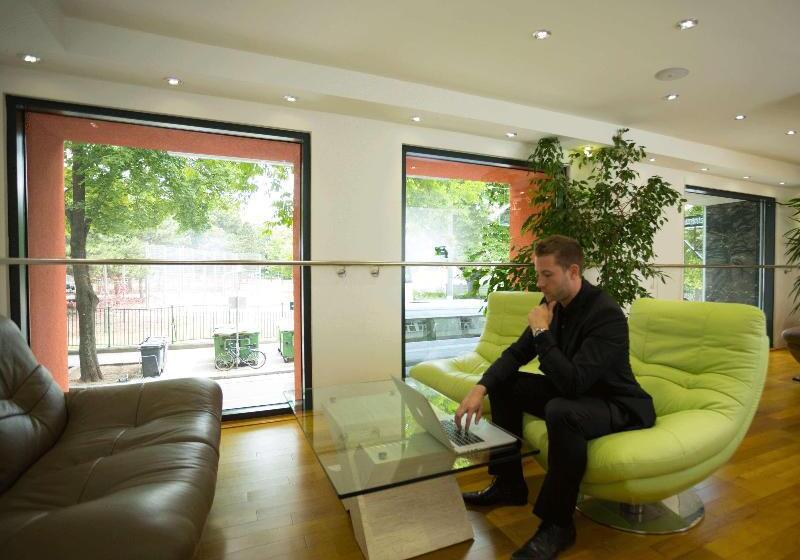 Best Western Plus Hotel Arcadia