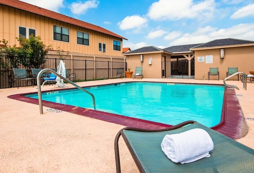 호텔 Best Western Plus Carrizo Springs Inn & Suites