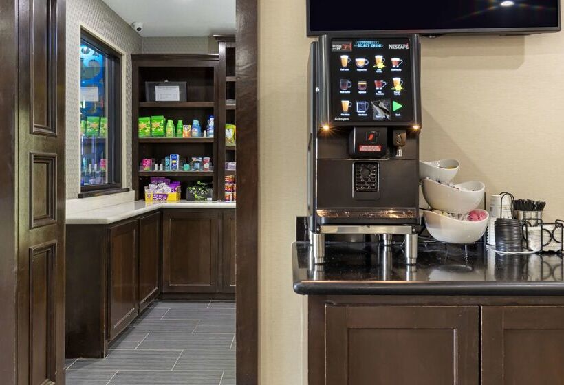 Отель Best Western Plus Pleasanton