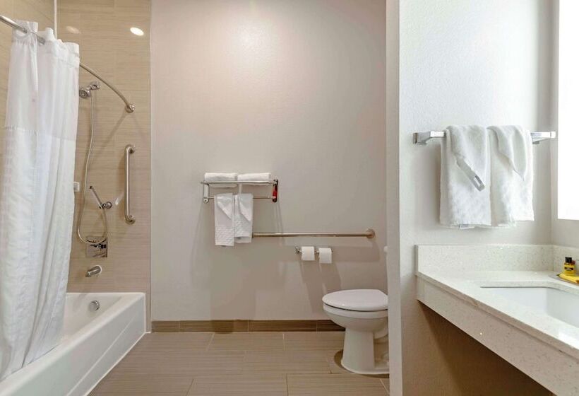 Отель Best Western Plus Pleasanton