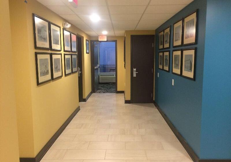 فندق Best Western Shelby Inn & Suites