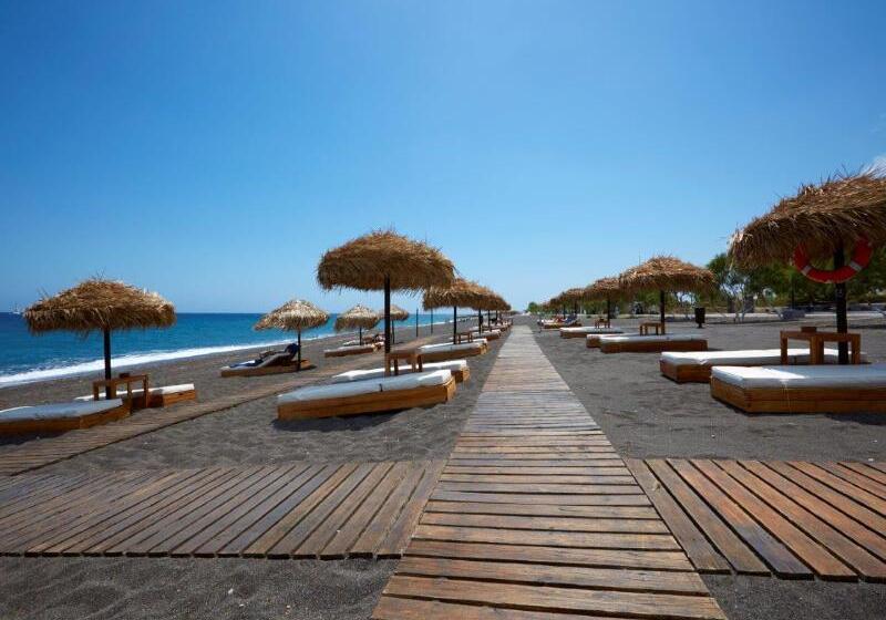 酒店 Black Rose Beach Suites