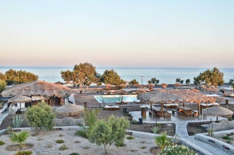 酒店 Black Rose Beach Suites