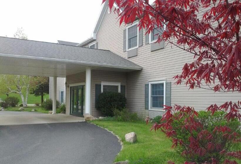 فندق Brook Pointe Inn