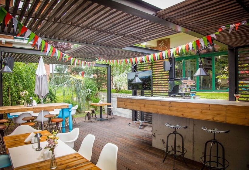 ホテル Caro Horoscop