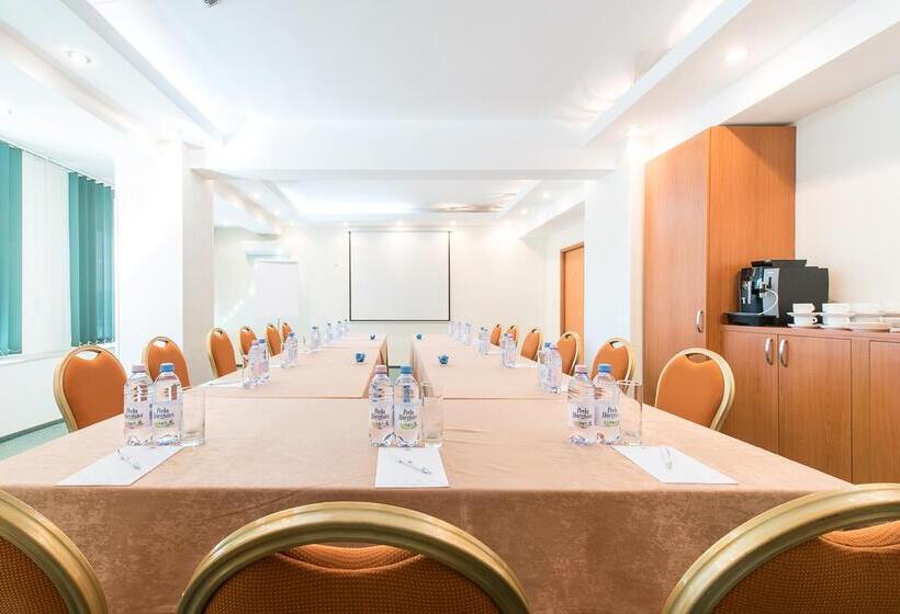 ホテル Caro Horoscop