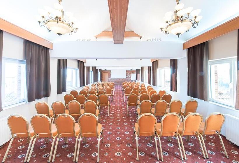 ホテル Caro Horoscop