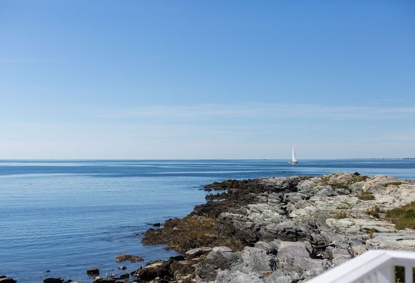 Отель Castle Hill Inn