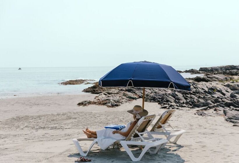 Отель Castle Hill Inn