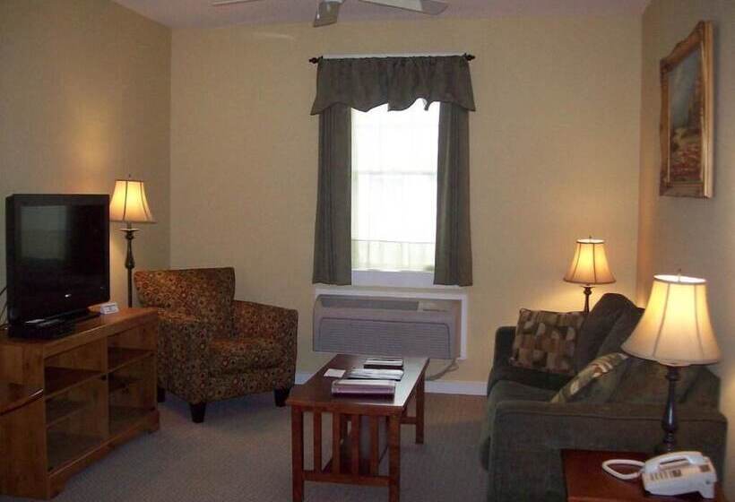 فندق Colonel S Suites