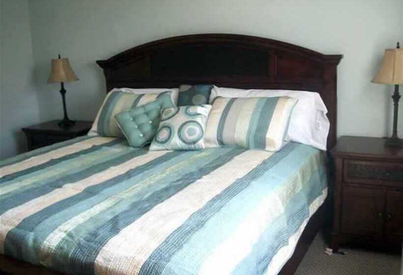 فندق Colonel S Suites