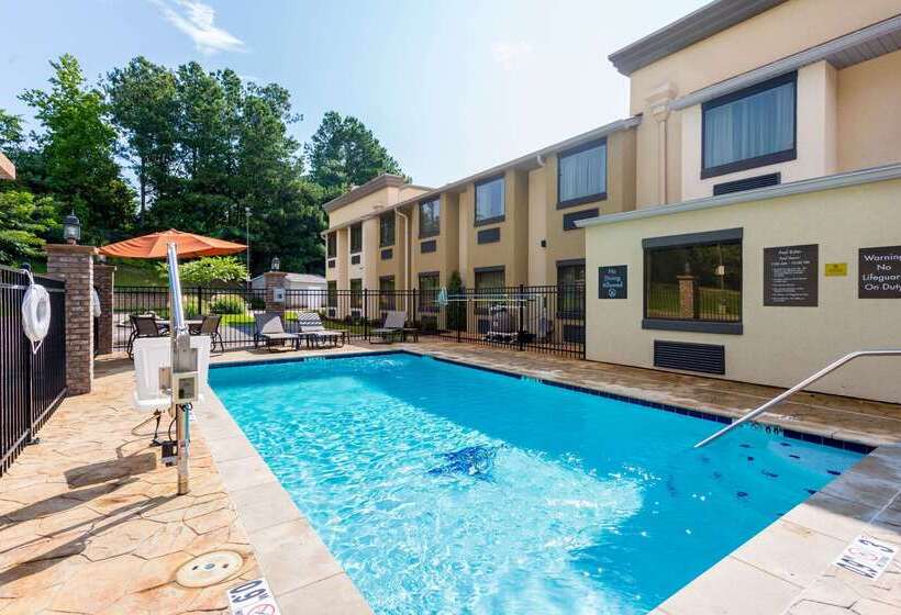 فندق Comfort Inn