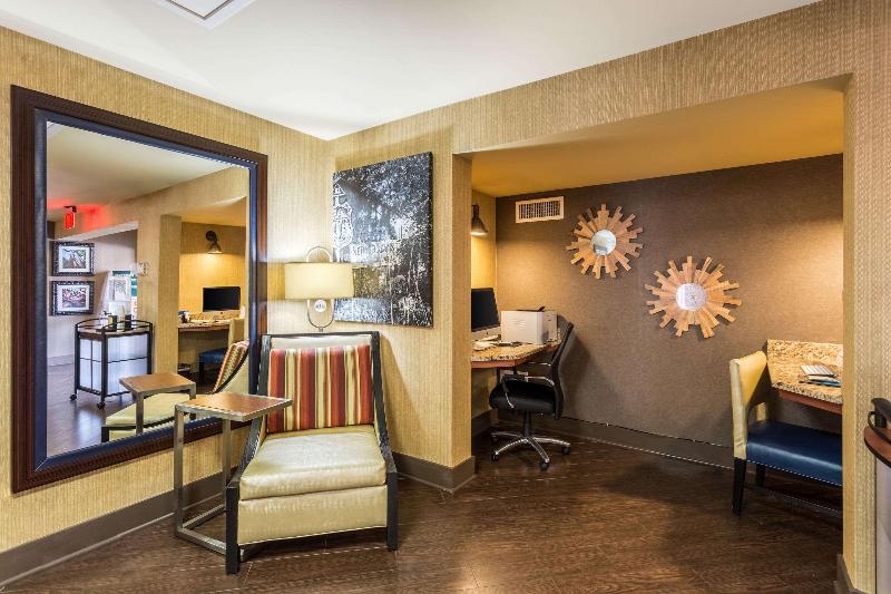 فندق Comfort Inn