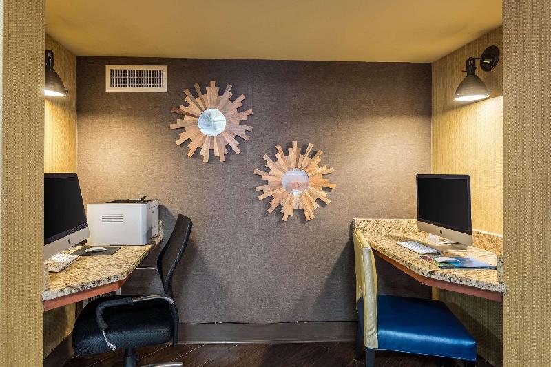 فندق Comfort Inn