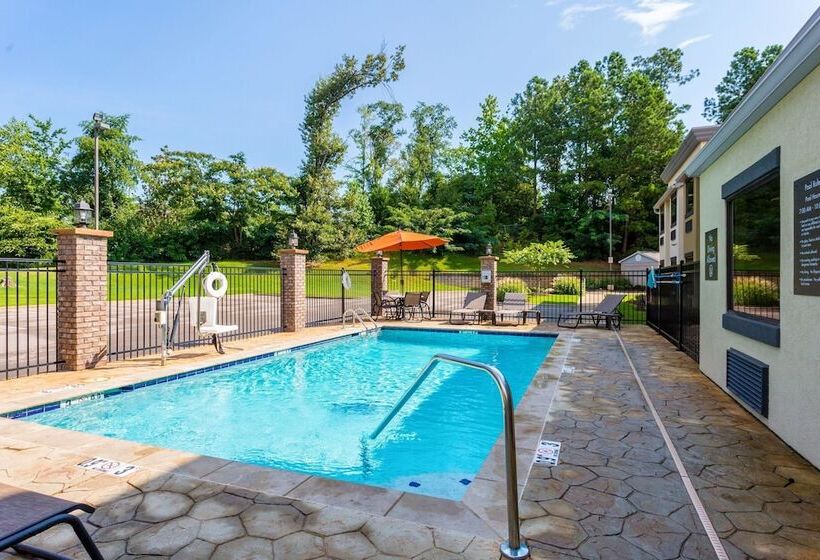 فندق Comfort Inn