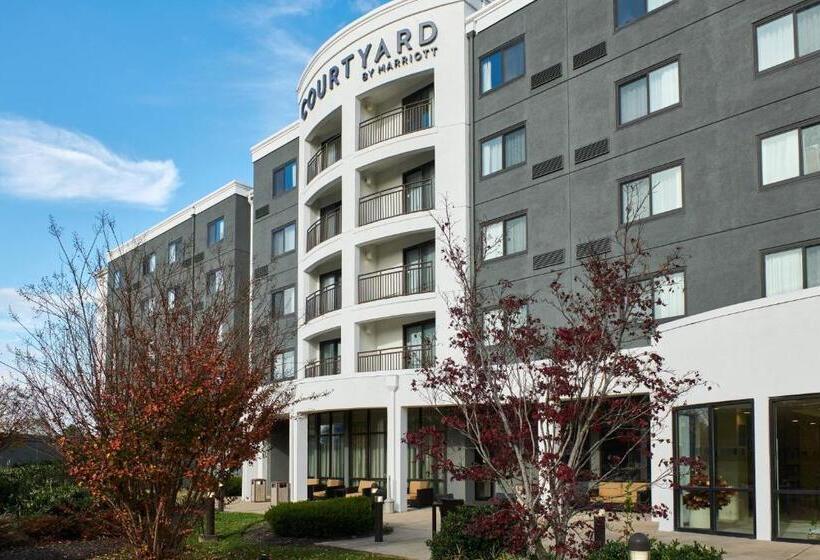 فندق Courtyard Bristol