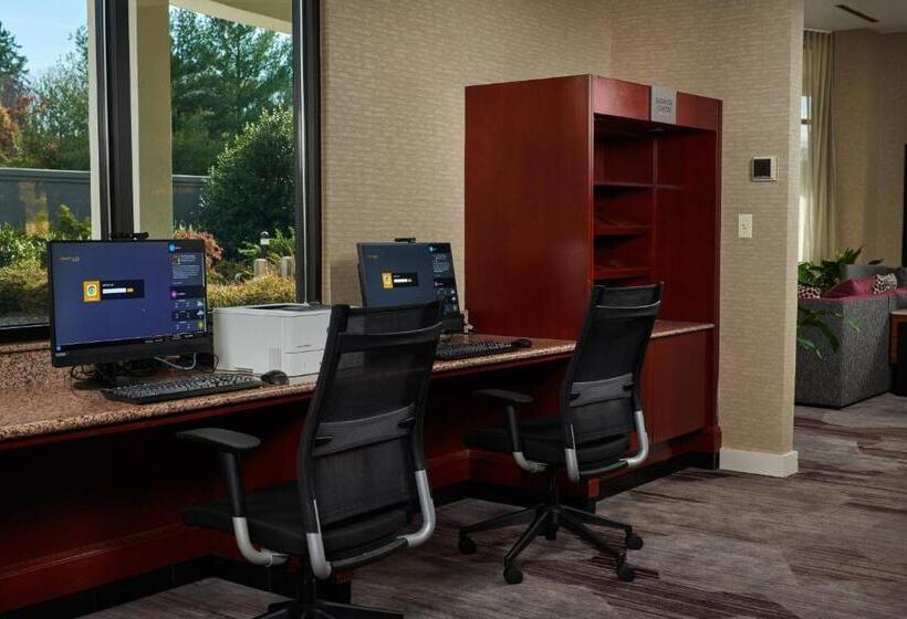 فندق Courtyard Bristol