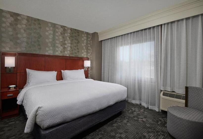 فندق Courtyard Bristol