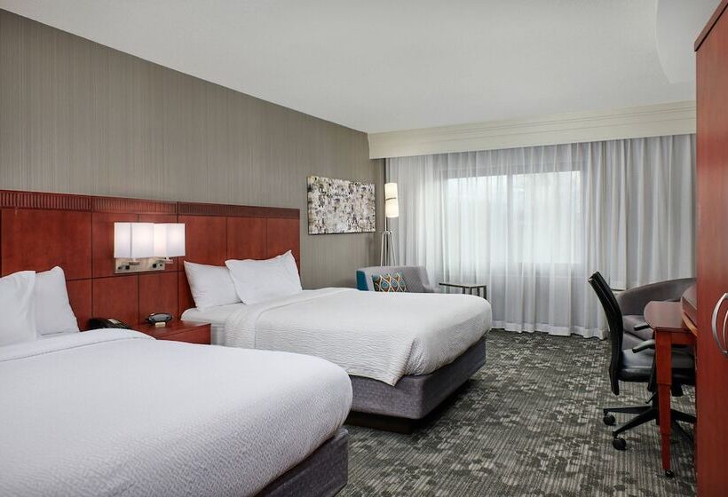 فندق Courtyard Bristol