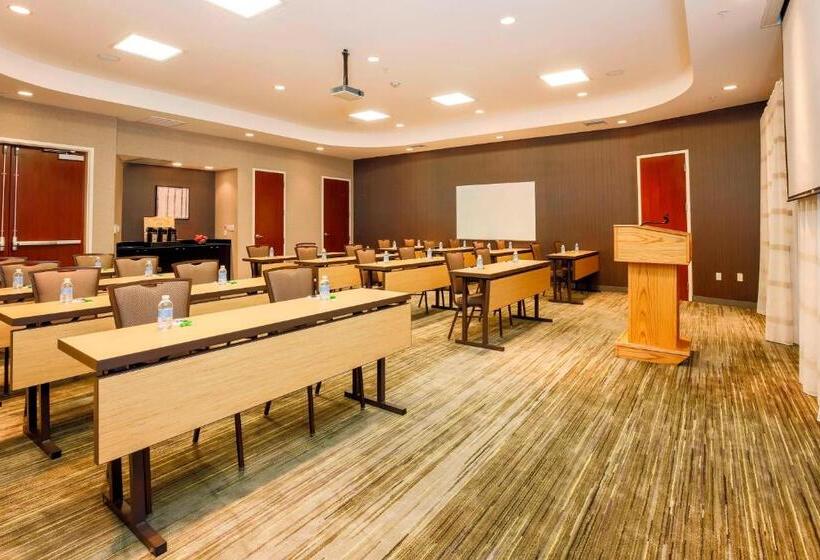 酒店 Courtyard By Marriott Dallas Arlington South