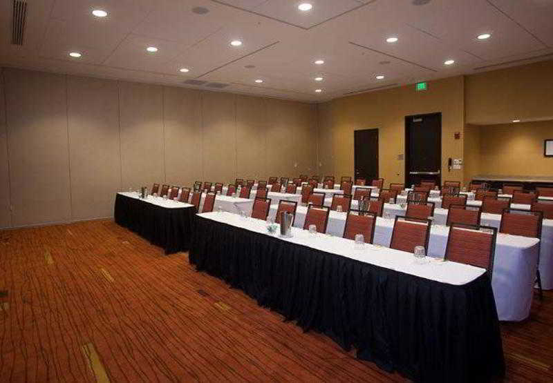 酒店 Courtyard Lincoln Downtown