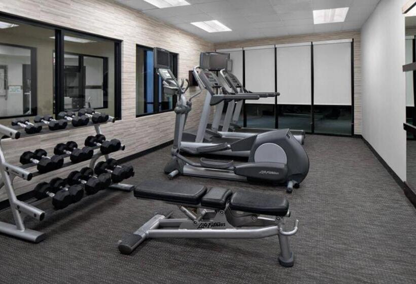 酒店 Courtyard By Marriott Raleigh North/triangle Town Center