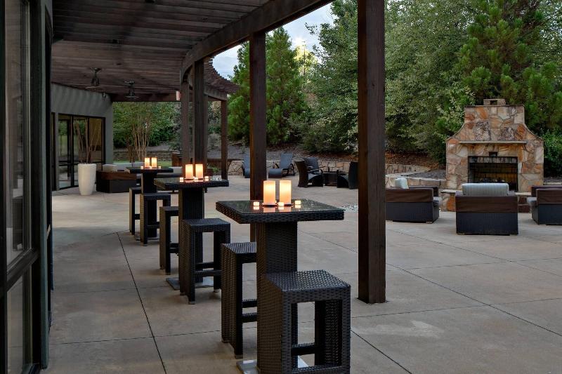 酒店 Courtyard By Marriott Raleigh North/triangle Town Center