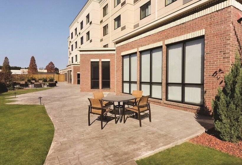 ホテル Courtyard By Marriott Salisbury