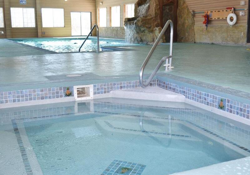 فندق Crooked River Lodge