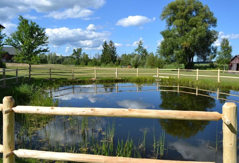 فندق Crooked River Lodge