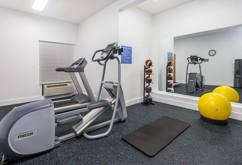 酒店 Days Inn By Wyndham Valdosta/near Valdosta Mall