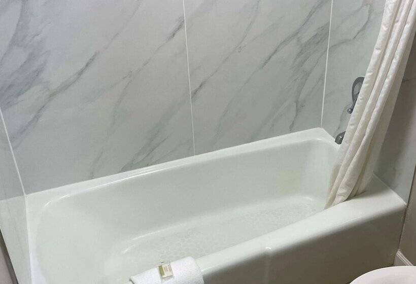 酒店 Days Inn By Wyndham Valdosta/near Valdosta Mall