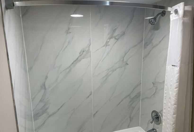 酒店 Days Inn By Wyndham Valdosta/near Valdosta Mall