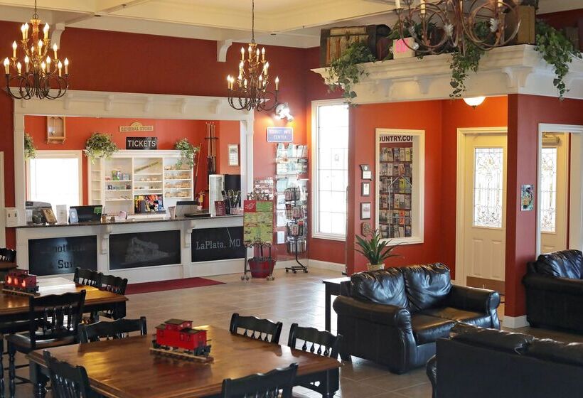 فندق Depot Inn & Suites