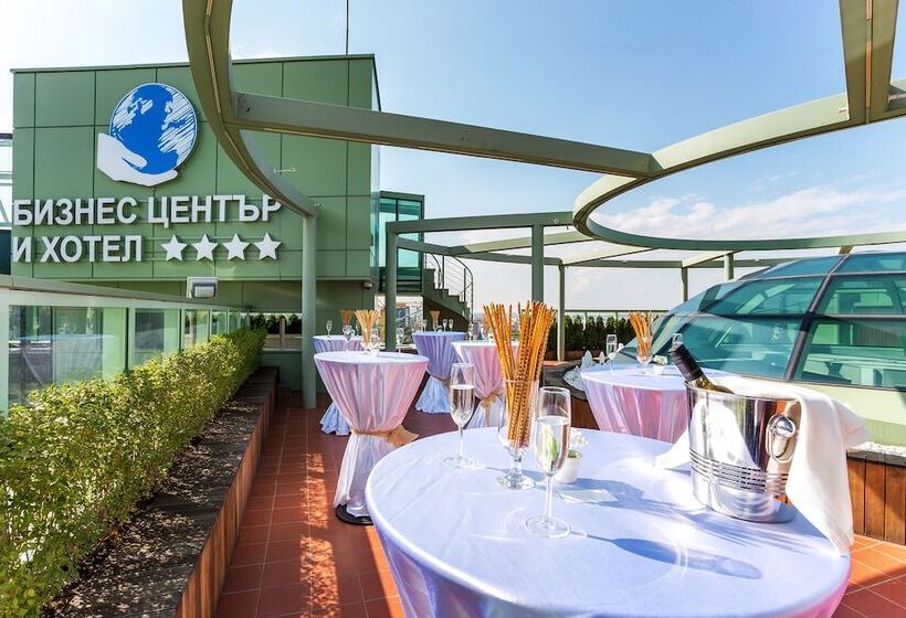 Earth & People Hotel & Spa   Free Parking