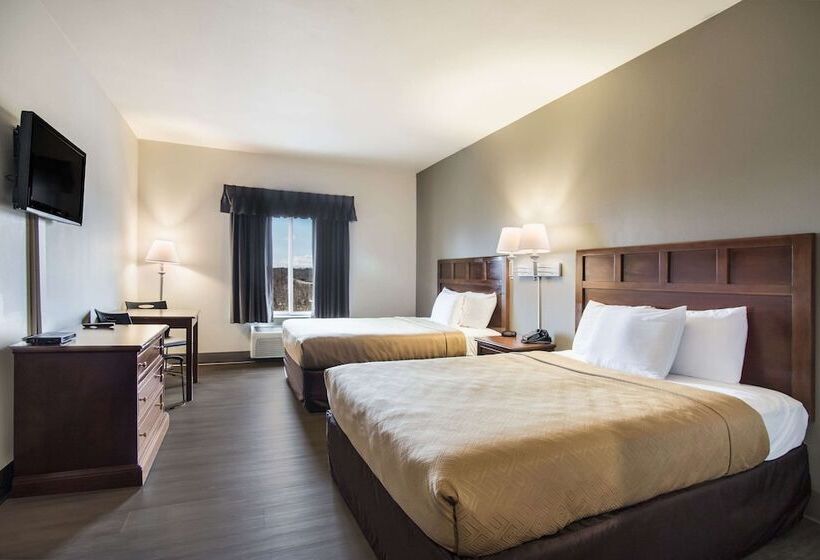 בית מלון כפרי Econo Lodge