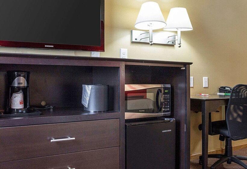 فندق Econo Lodge