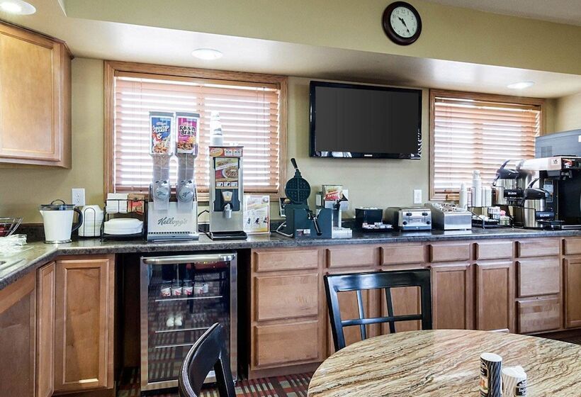 فندق Econo Lodge