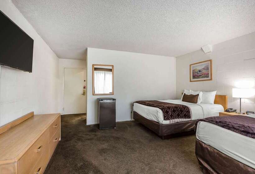 호텔 Econo Lodge Lake Elsinore Casino