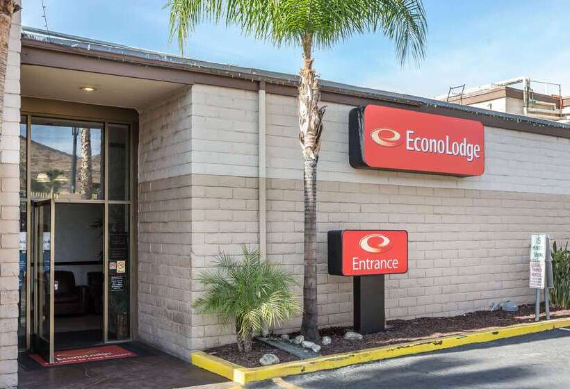 호텔 Econo Lodge Lake Elsinore Casino